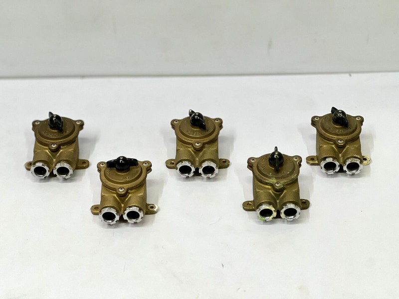 Prise Rotative Industrielle Daeyang Marine Ancien Interrupteur Laiton...