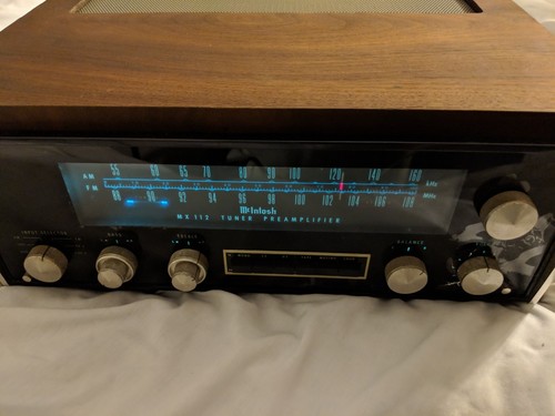 MCINTOSH MX-112 PREAMP & AM FM TUNER W/Walnut Wood Cabinet MX112 Located in Ct
