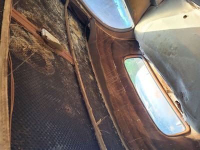 image 5 of interior