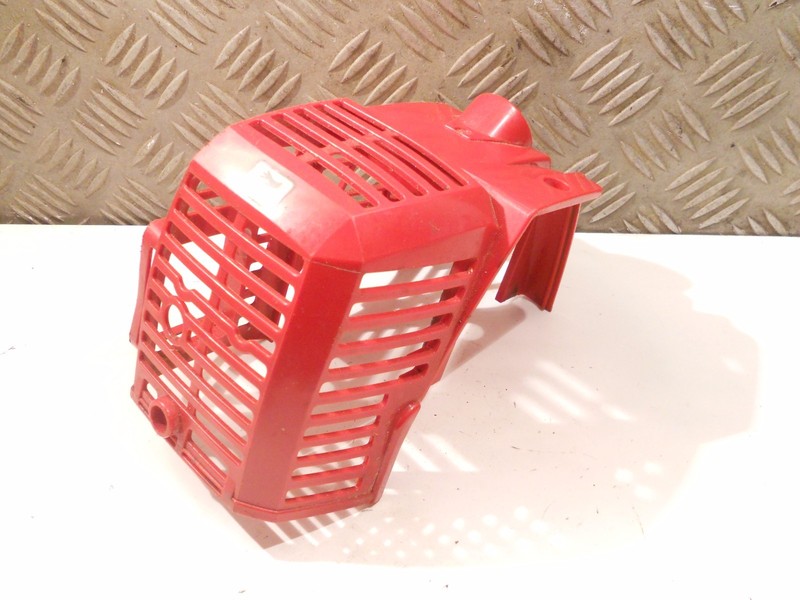 Shindaiwa C226s / S09-21d - Capotage Moteur