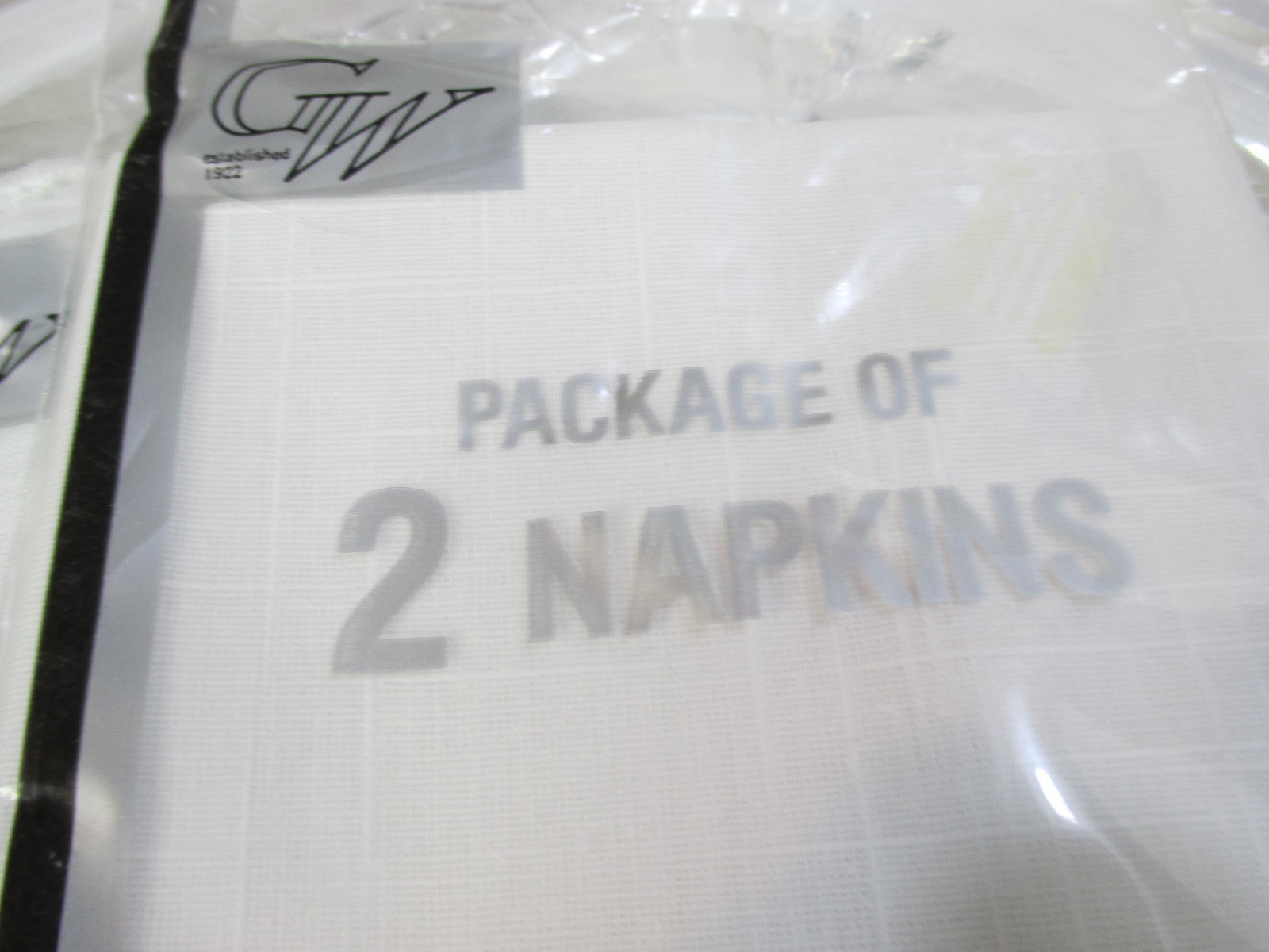 Linen Weave Napkins Vintage White 17 X 17 Lot of 4 NOS USA Original package #M1