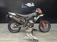 DERBI SENDA SM 125 PROJECT BIKE 2010 HPI CLEAR