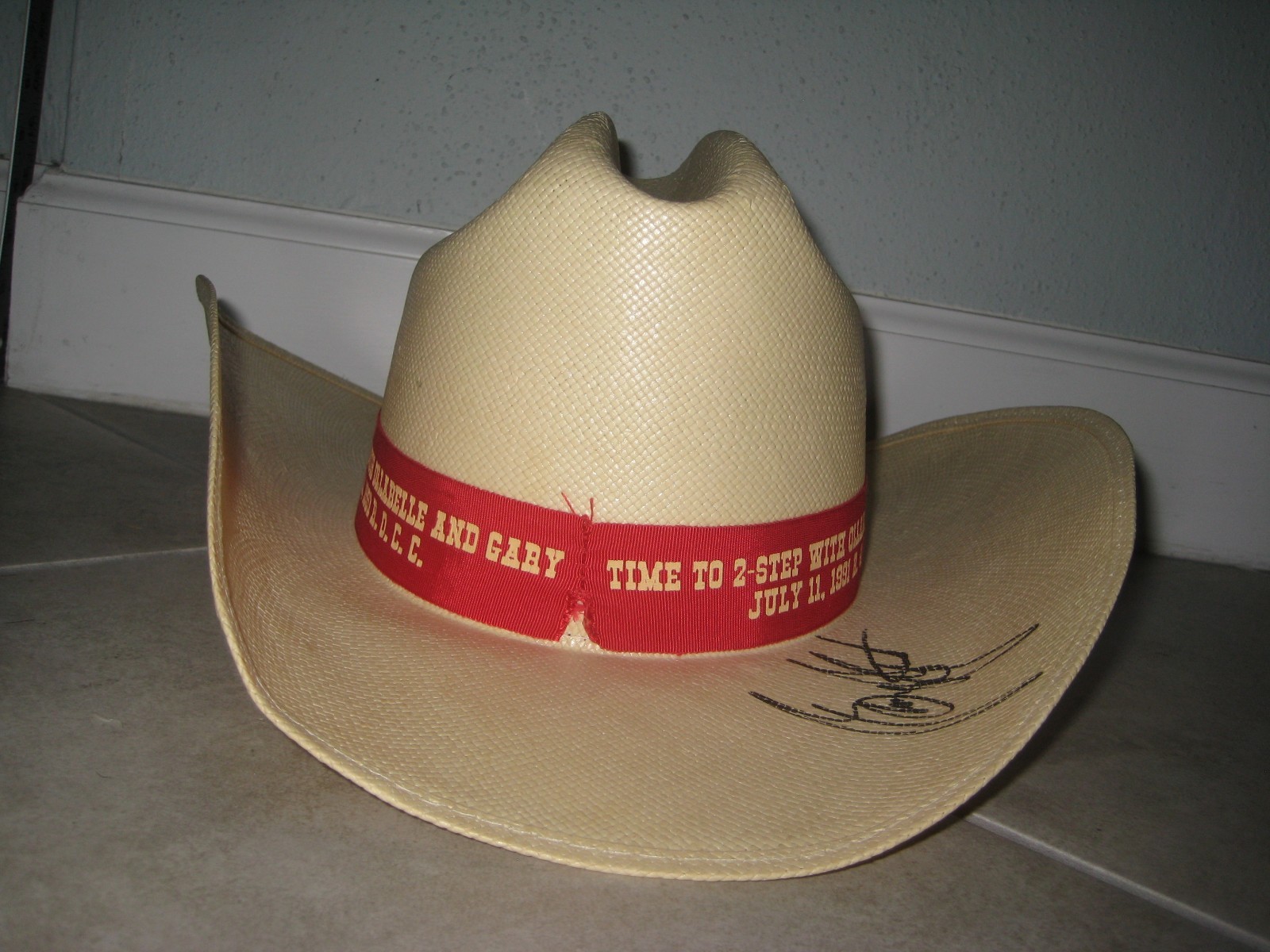 Vintage 1991 GEORGE STRAIT Autograph Signed Cowboy Western Hat USED NO COA