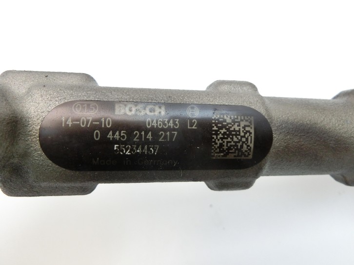 Fiat 500 312 07-15 1,3JTD 70KW Einspritzleiste Düsenstock für Einspritzanlage  - Bild 4