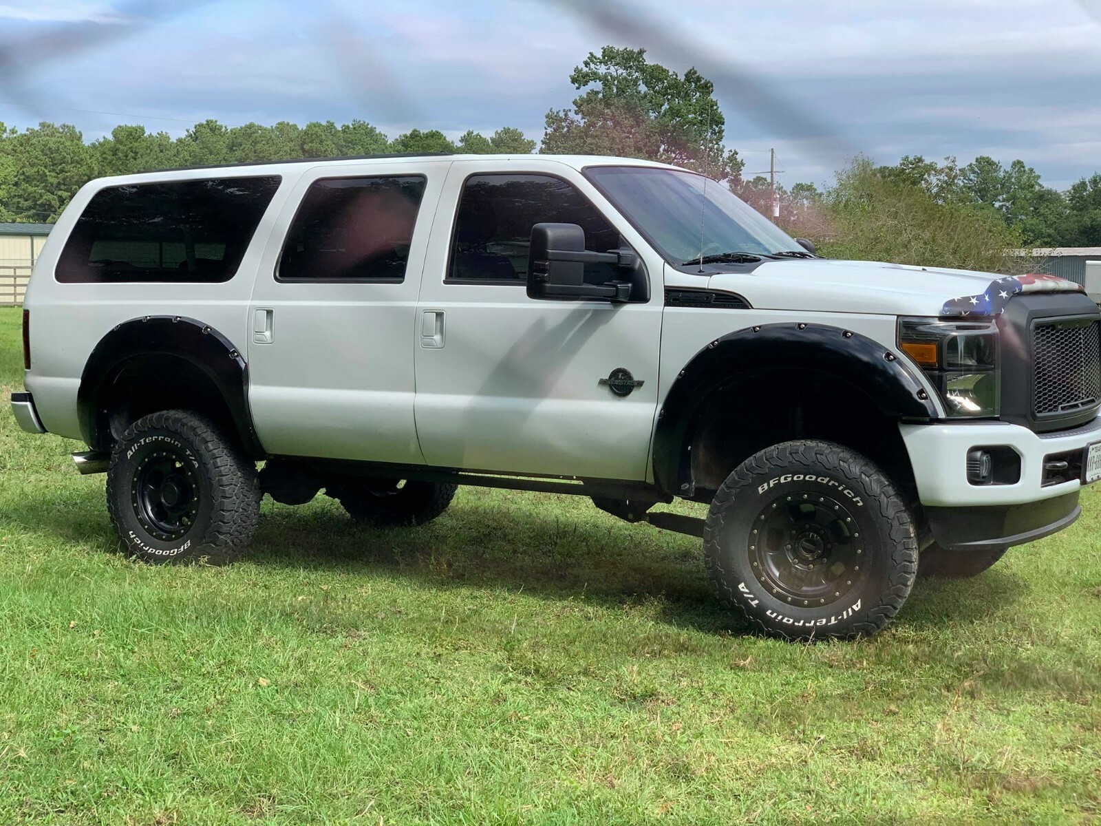Ford Excursion 2015 >> Ford Excursion 2005 For Sale Exterior Color White Ford Excursion 2015 >> Ford Excursion 2005 For Sale Exterior Color White