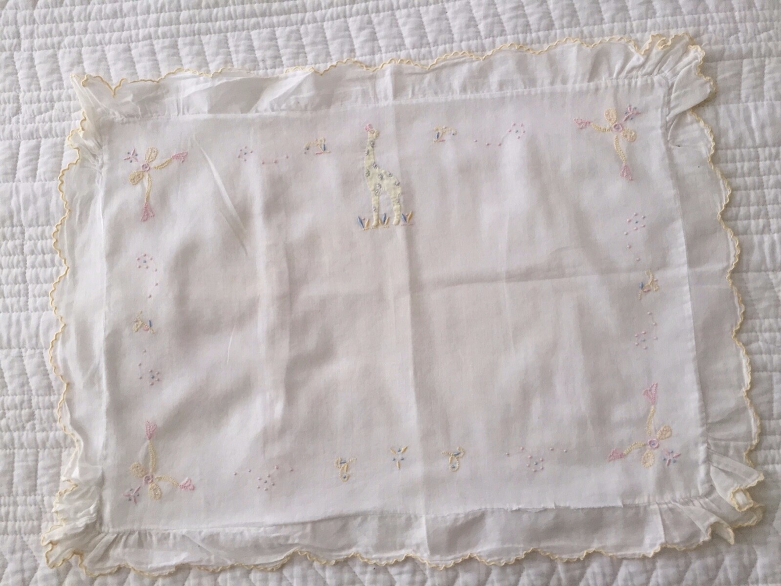Vintage unique embroidered medium pillow sham giraffe for baby/child's room