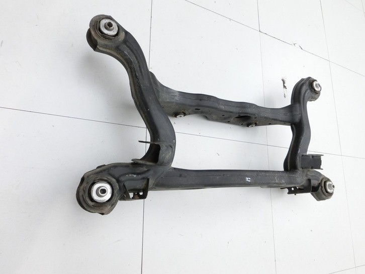 Mercedes CLA 250 C117 13-16 Coupe Hinterachse Achse Achsträger Mercedes CLA 250 C117 13-16 24.06.2014 2463504401... Vorschau 9