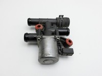 Audi A4 8W B9 15-19 TDI 2,0 110KW Wasserventil Ventil für Heizung Audi A4 8W B9 15-19 05.04.2016 8E0820036 gebraucht Vorschau 4