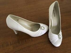 Sold Pending Pick Up Wedding 47 Formal Shoes Size 8 5