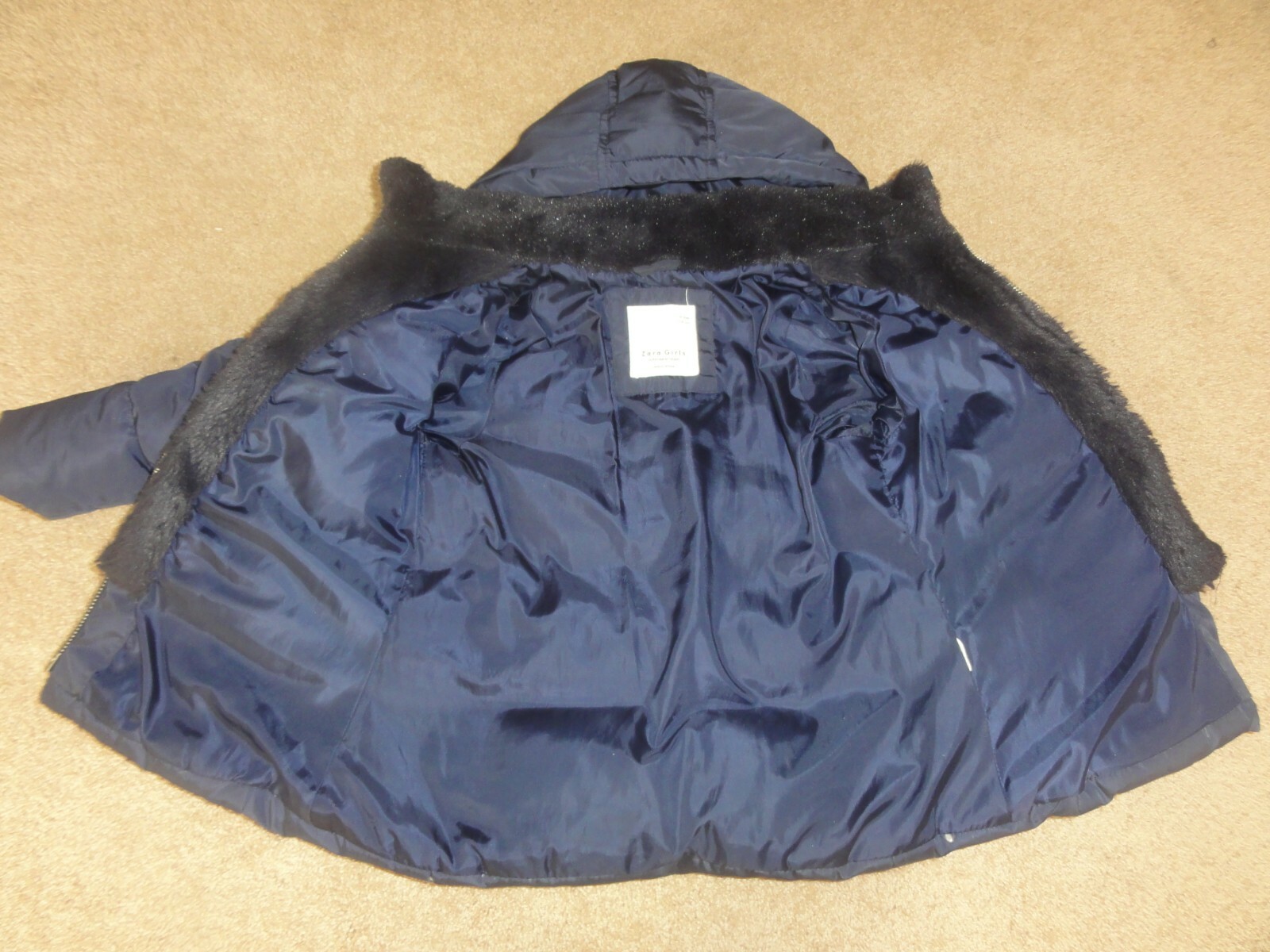 ZARA Girls Navy Blue Down Coat Jacket Size 6  116cm   Hood Puffer