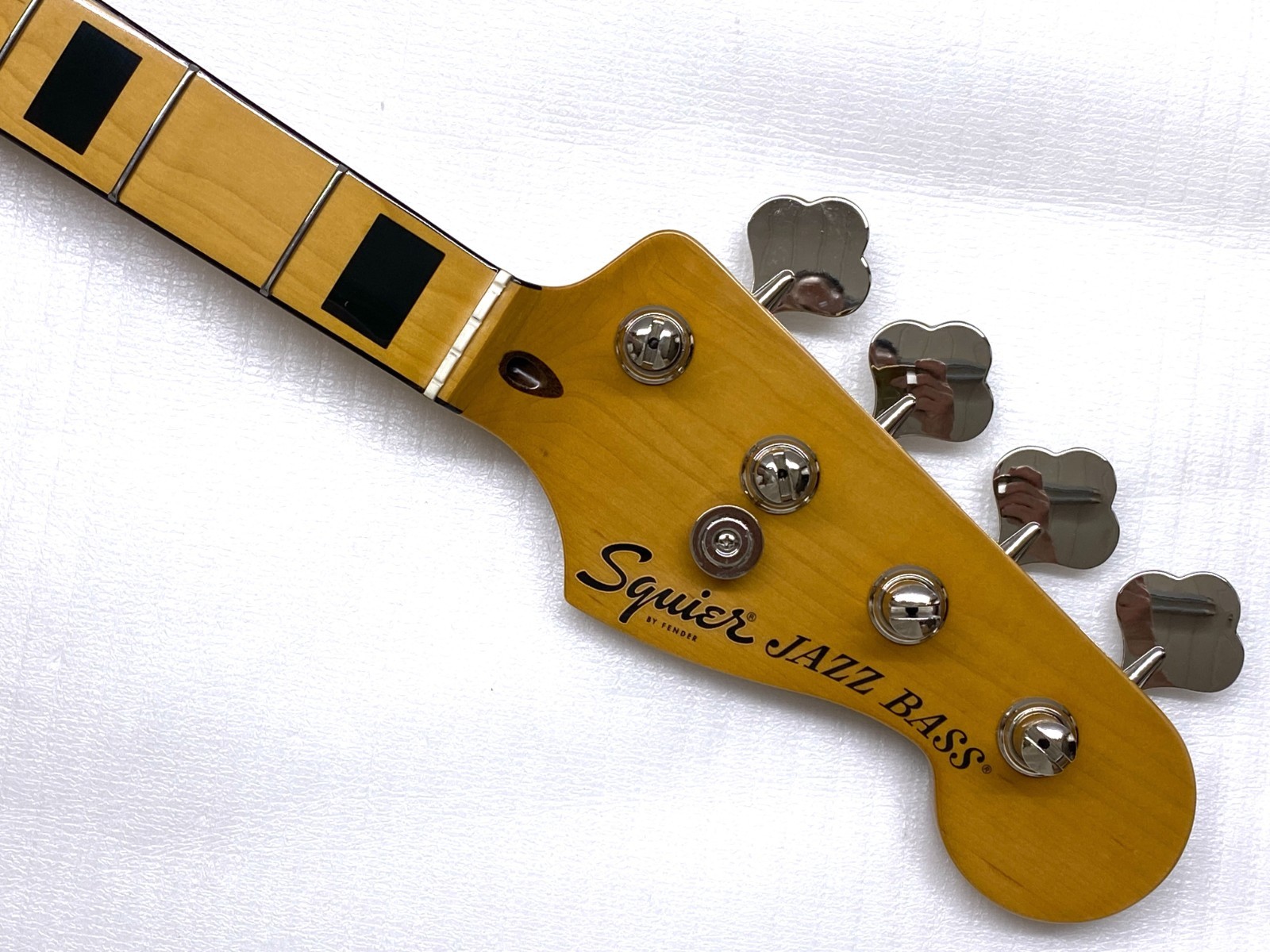Squier Jazz Bass ナチュラル仕上げ Amazon.com: Squier Classic Vibe 70s Jazz Bass, 3-Color