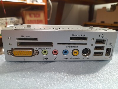 Medion 20011772 MS 6982B Flash XL Multimedia Front Panel from Medion MD5000 PC