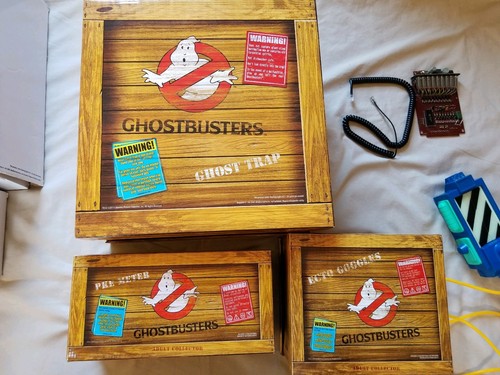 Ghostbusters Trap, Goggles, Pke, gizmo MT 500 Lot. Mattel/ Mattycollector Kenner