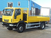 2015 IVECO 4X2, 150E27, 5900KM