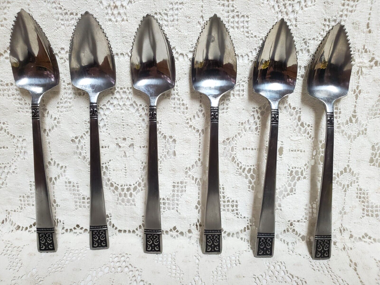 Custom Design Stainless CUD1 Grapefruit Spoons 6
