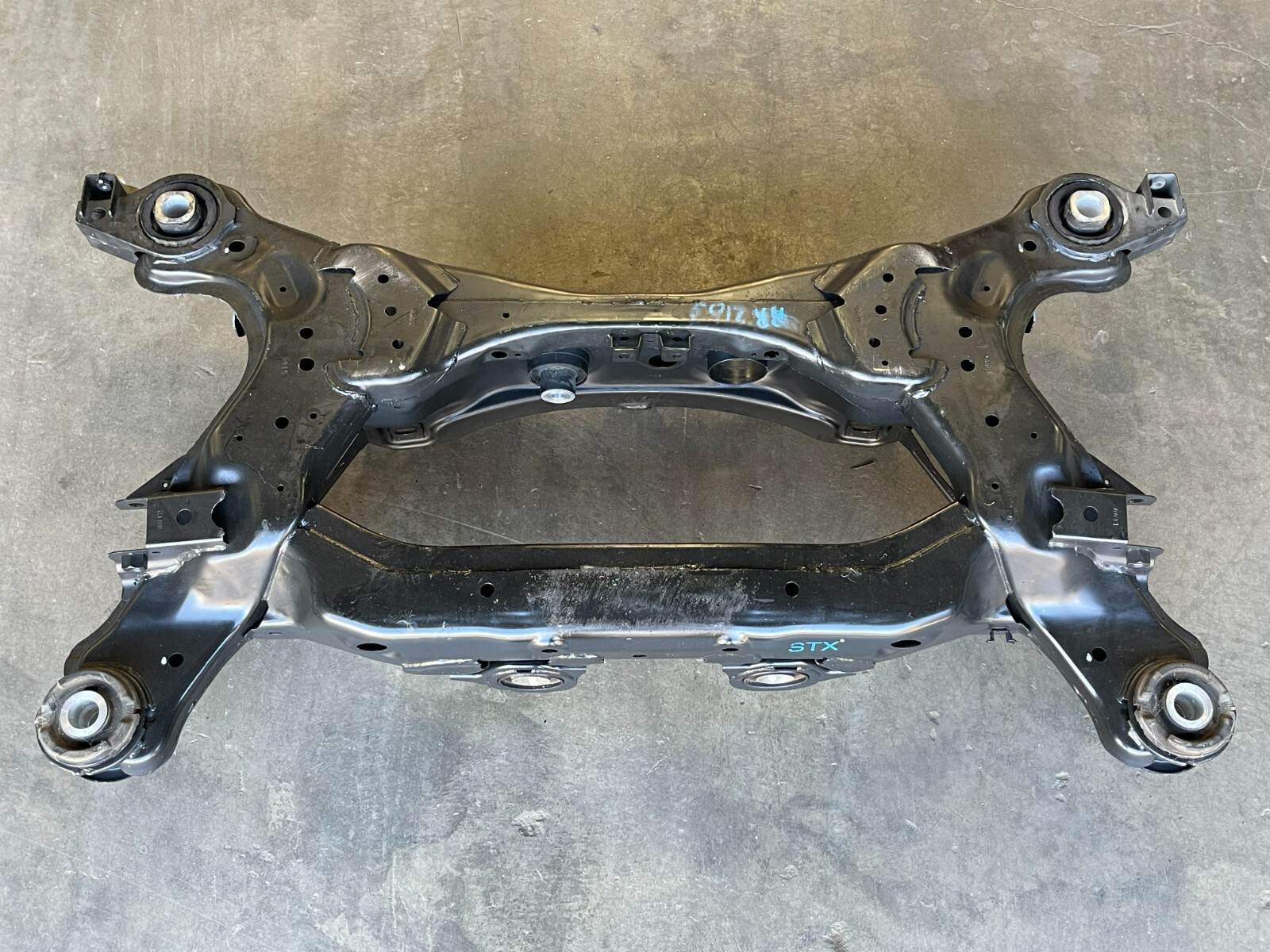 Mercedes – Rear End $_12.JPG?set_id=880000500F