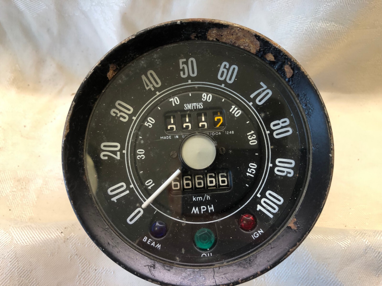 Smiths 4 inch Speedometer 100 mph SN6156/00A 1248 tpm Triumph Etc