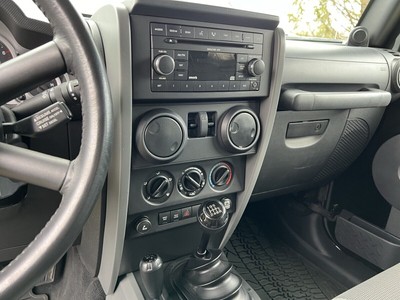 image 3 of interior