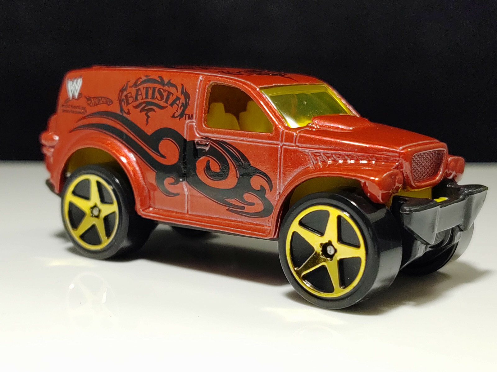 Hot Wheels 2006 WWE Series (Batista Tampos) Power Panel  W RAW