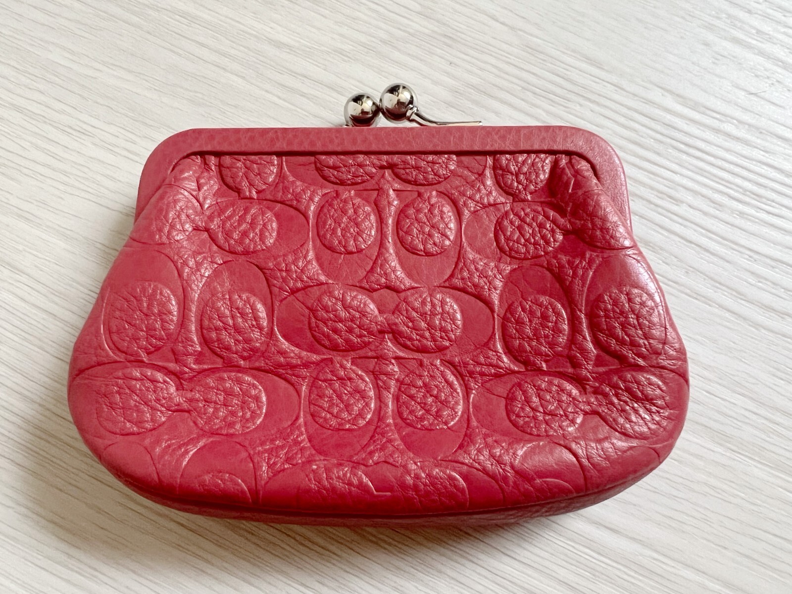 COACH F63358 SIGNATURE EMBOSSED PEBBLE LEATHER FRAMED COIN