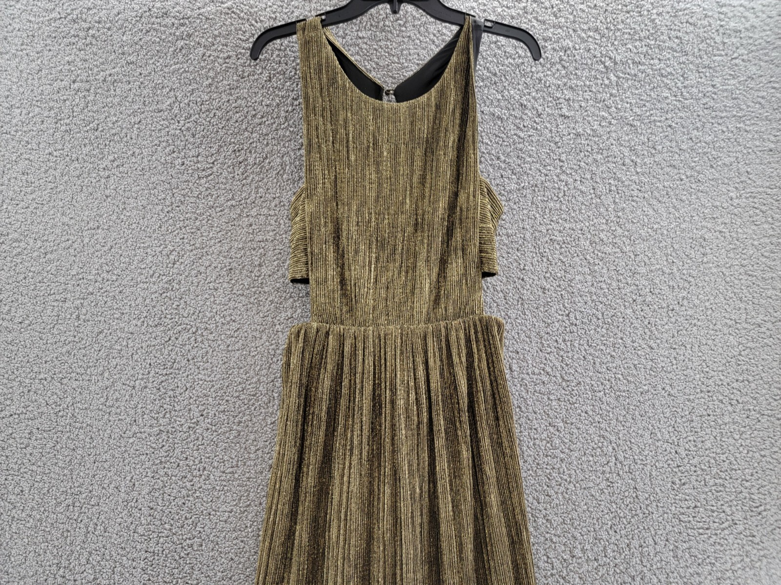 Pre-owned Bcbgmaxazria Pleated Metallic Evening Gown Women's M Gold Cutout Back Button Zip