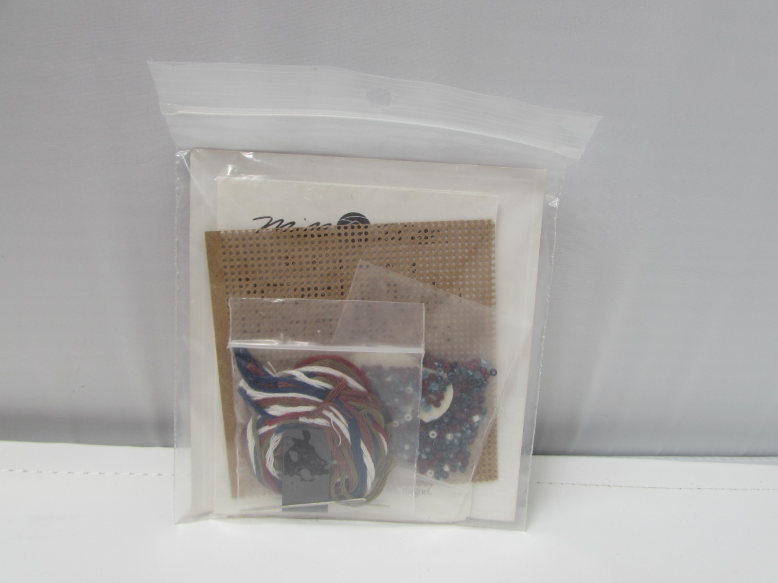 Buttoned and Beaded Country Magnet Kits - Mill Hill - Vintage Magnet Kit