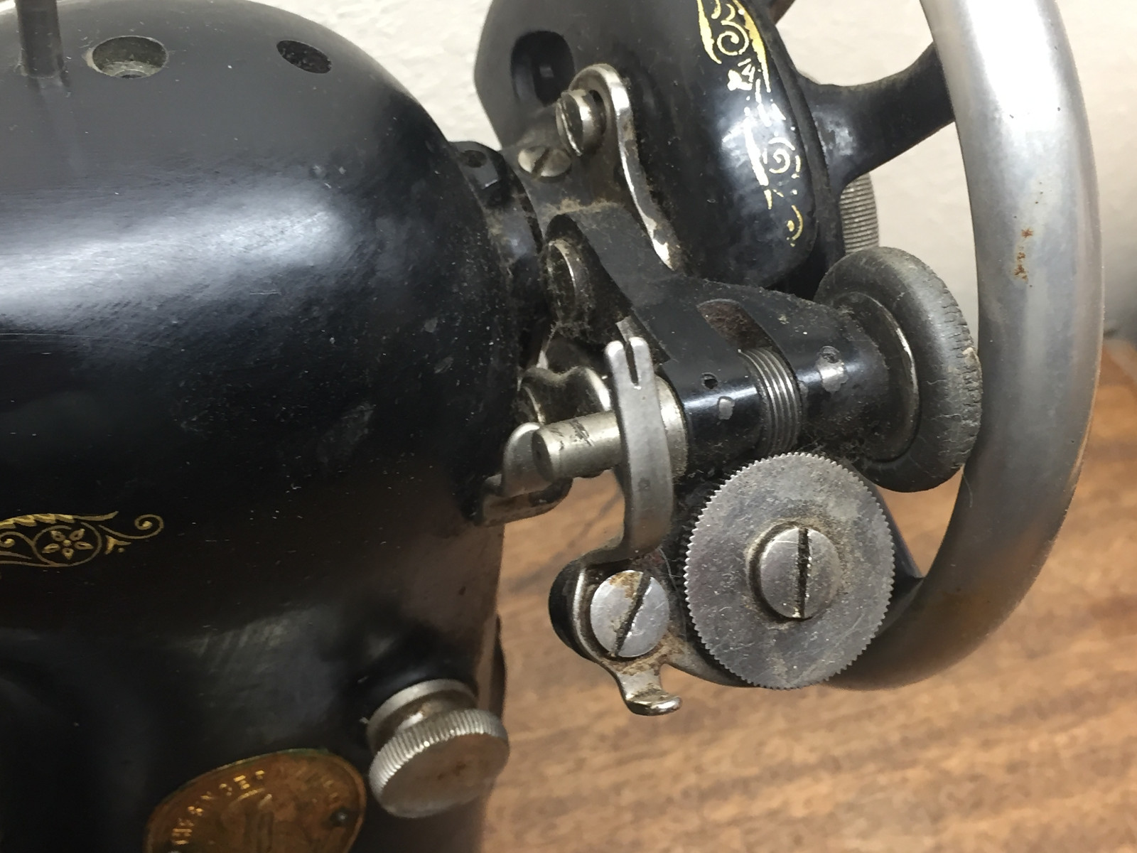 Vintage 1927 Singer Sewing Machine ~ Model 66 ~ AB724740