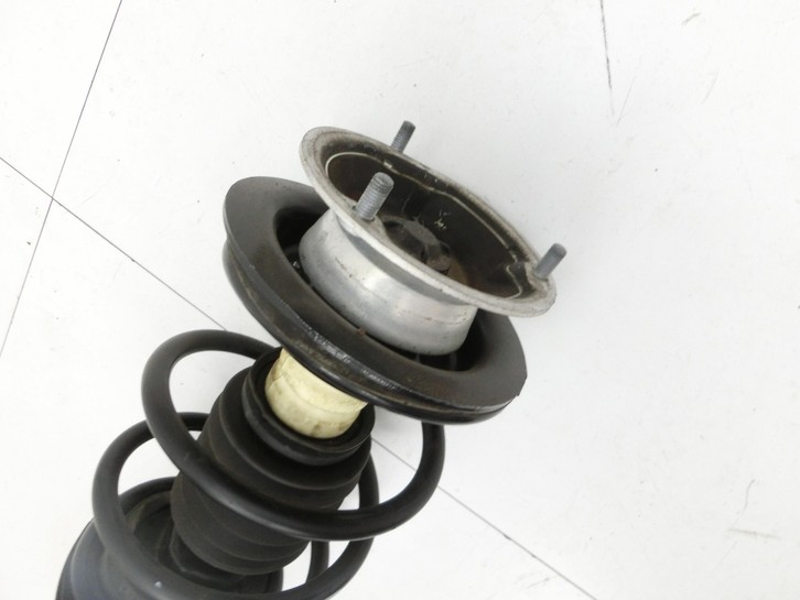 BMW 5er E61 LCI 07-10 Kombi Federbein Stossdämpfer Vorne Links BMW 5er E61 LCI 07-10 30.06.2009 6768795 31316768795... Vorschau 2