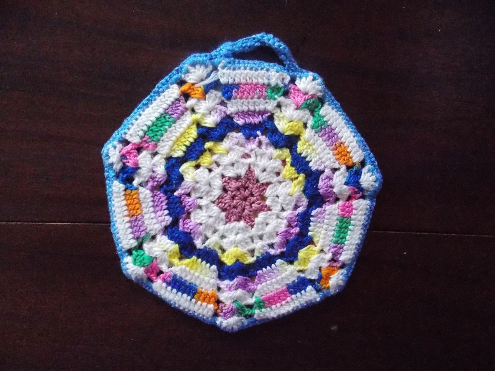 4 Vintage Crocheted Knitted Potholders Hot Pads Trivet Red Flowers