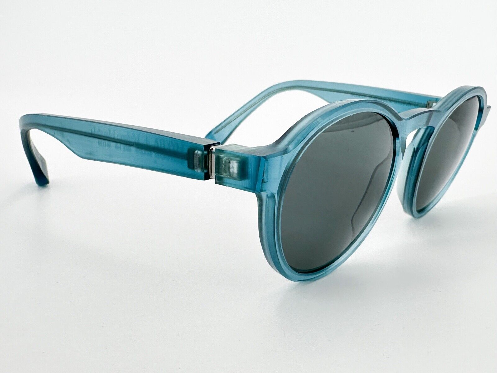 NICE Mykita - Maison Margiela MMRAW002 Sunglasses 815 Blue NICE Mykita - Maison Margiela MMRAW002 Sunglasses 815 Blue