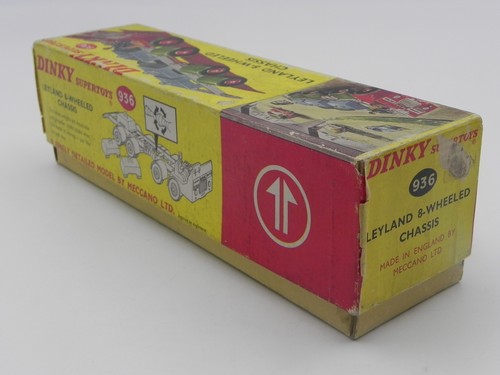 ミニカー DINKY No.936 LEYLAND CHASSIS Dinky 936, Leyland Eight Wheeled Test Chassis - Free Price