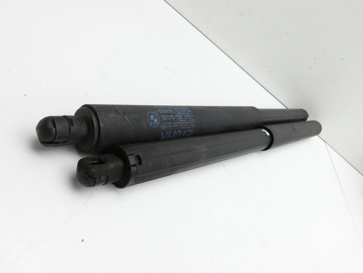 BMW X5 E70 07-10 2x Dämpfer für Heckklappe Gasdruckfeder 690N BMW X5 E70 07-10 07.10.2008 7177283 7177283... Vorschau 2