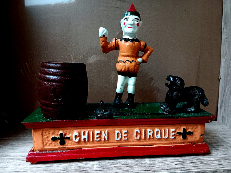 Tirelire Ancienne MÃ©Tal