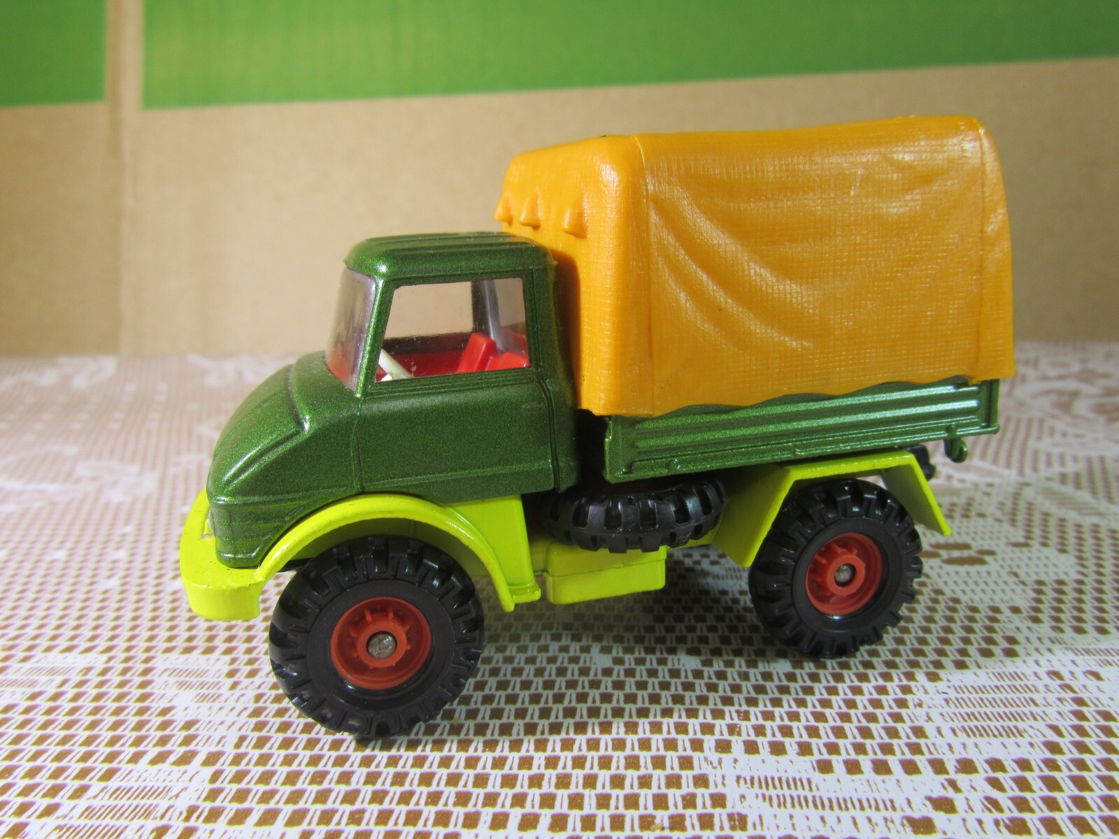 771Y Vintage 1973 Corgi 406 England Mercedes-Benz Unimog 406 Metallic Green 771Y Vintage 1973 Corgi 406 England Mercedes-Benz Unimog 406 Metallic Green