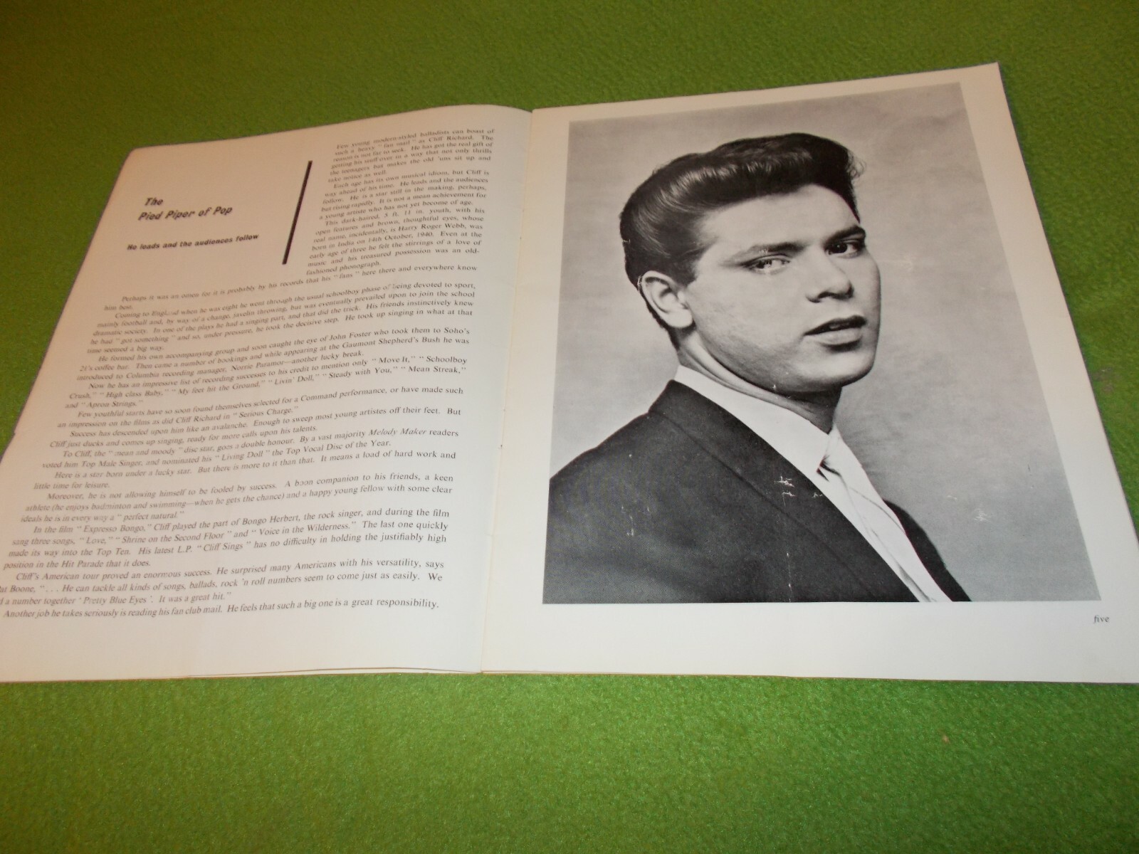 Vintage THE CLIFF RICHARD SHOW 1959 UK Concert PROGRAMME