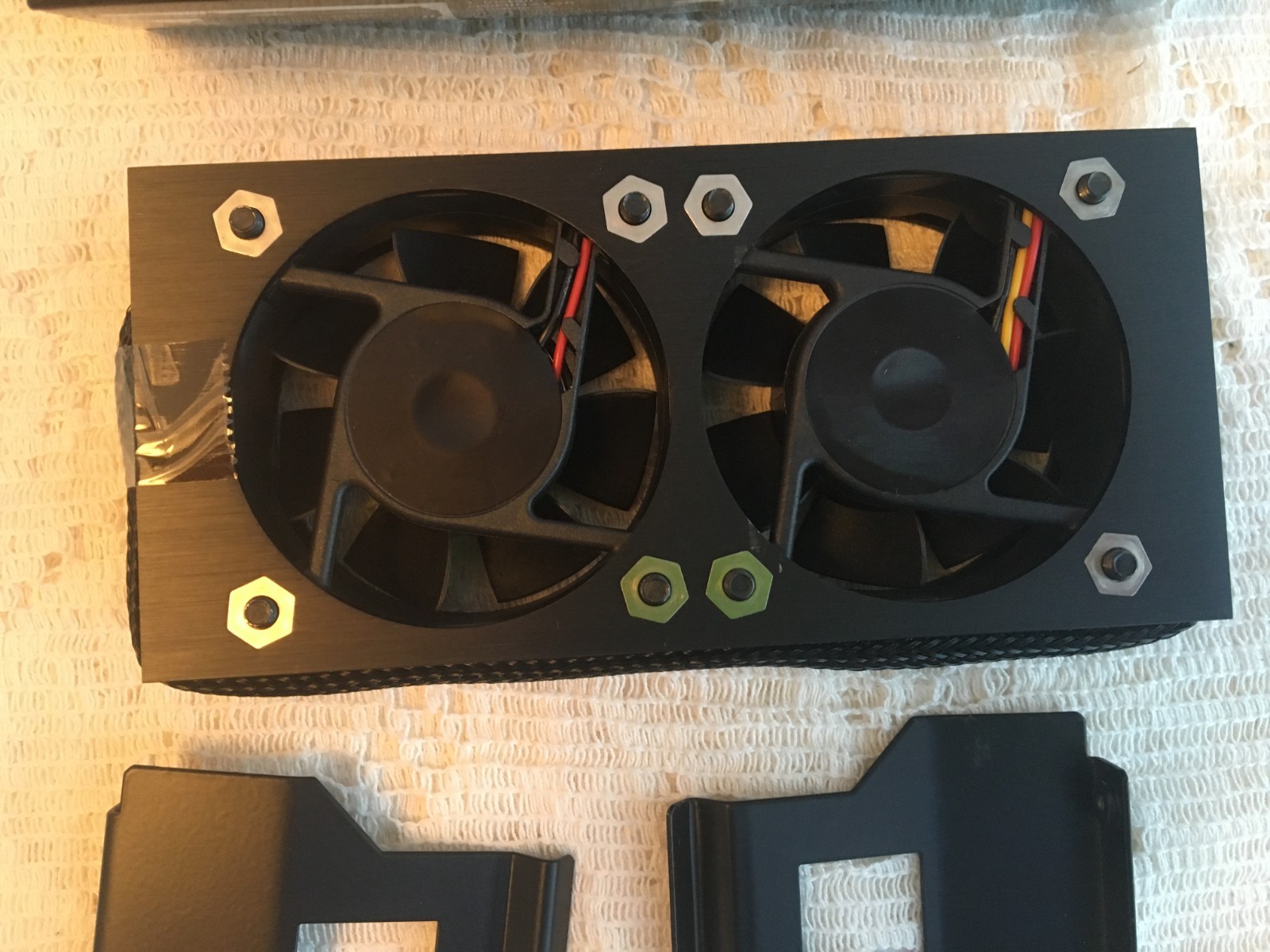 CORSAIR CMXAF2 DOMINATOR AIRFLOW HIGH-PERFORMANCE MEMORY COOLING SYSTEM FAN UNIT