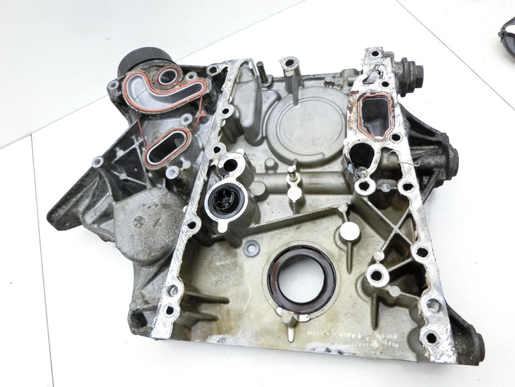 Mercedes W204 S204 C220 07-14 2,2d 125KW 646811 Ölfiltergehäuse Gehäuse Halter für Ölfilter  - Bild 5