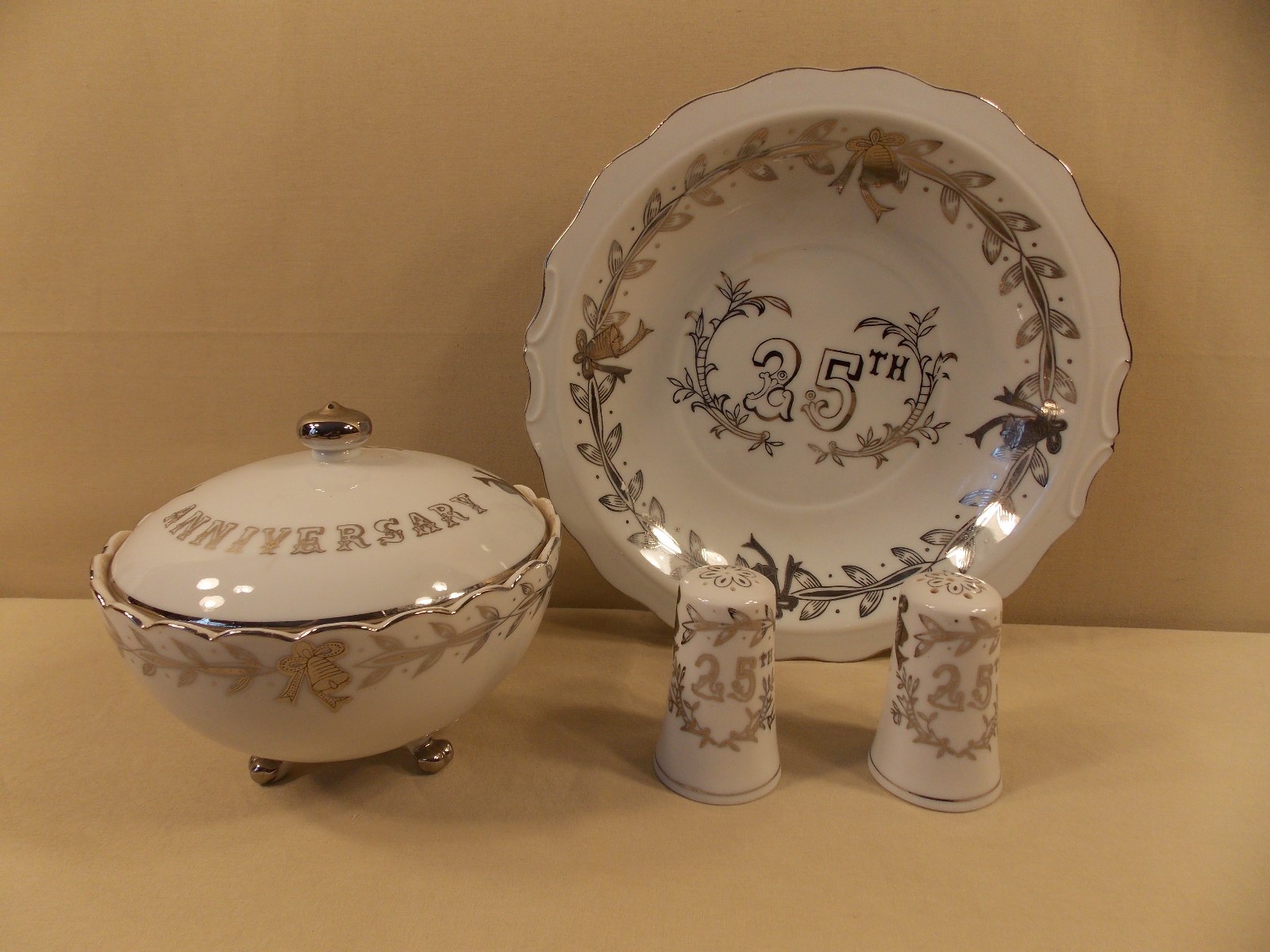 Lefton China 25th Silver Anniversary Set