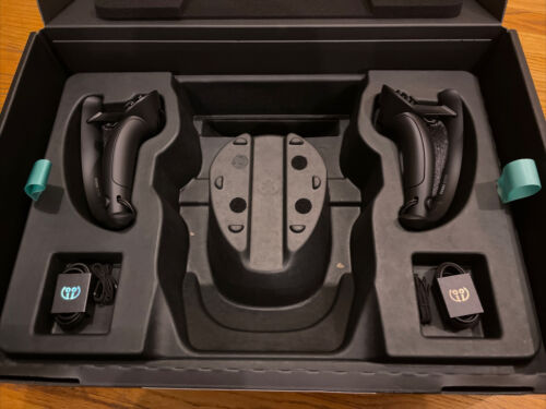 Open Box 2 NEW Steam Valve Index VR Controllers Knuckles Open Box 2 NEW Steam Valve Index VR Controllers Knuckles