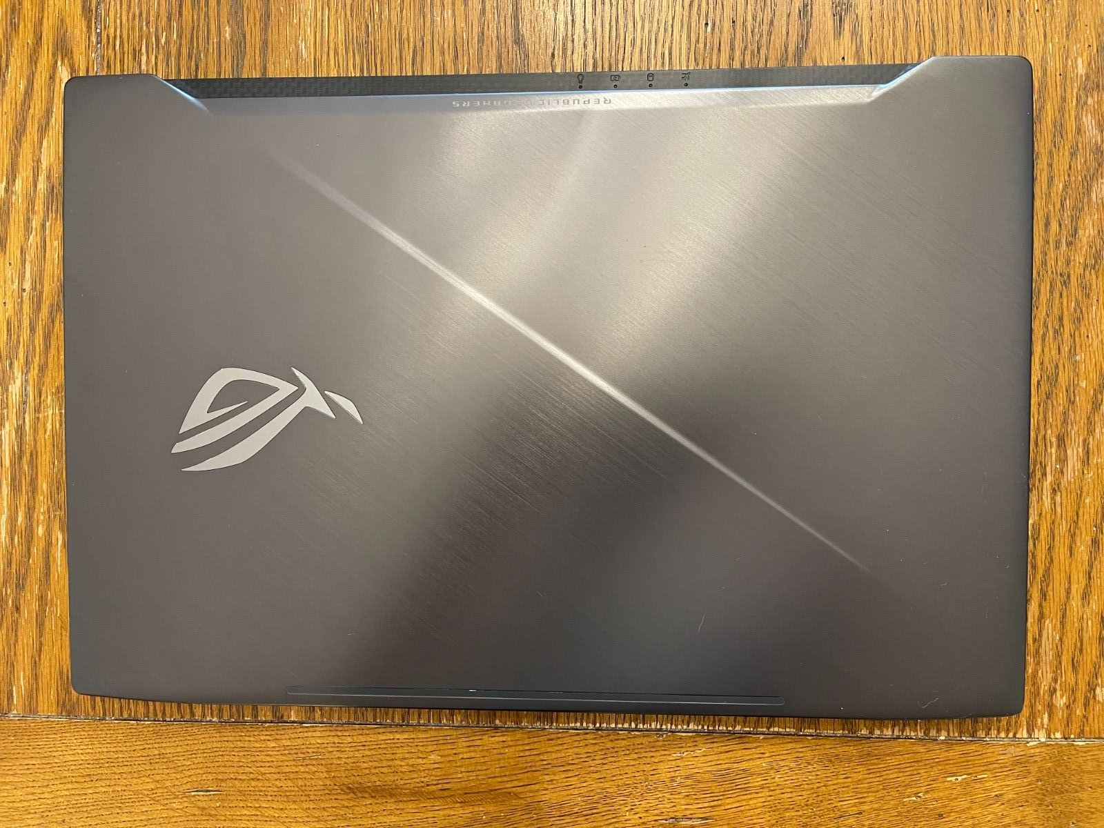 Asus ROG Strix GL703GS 17.3 Asus ROG Strix GL703GS 17.3