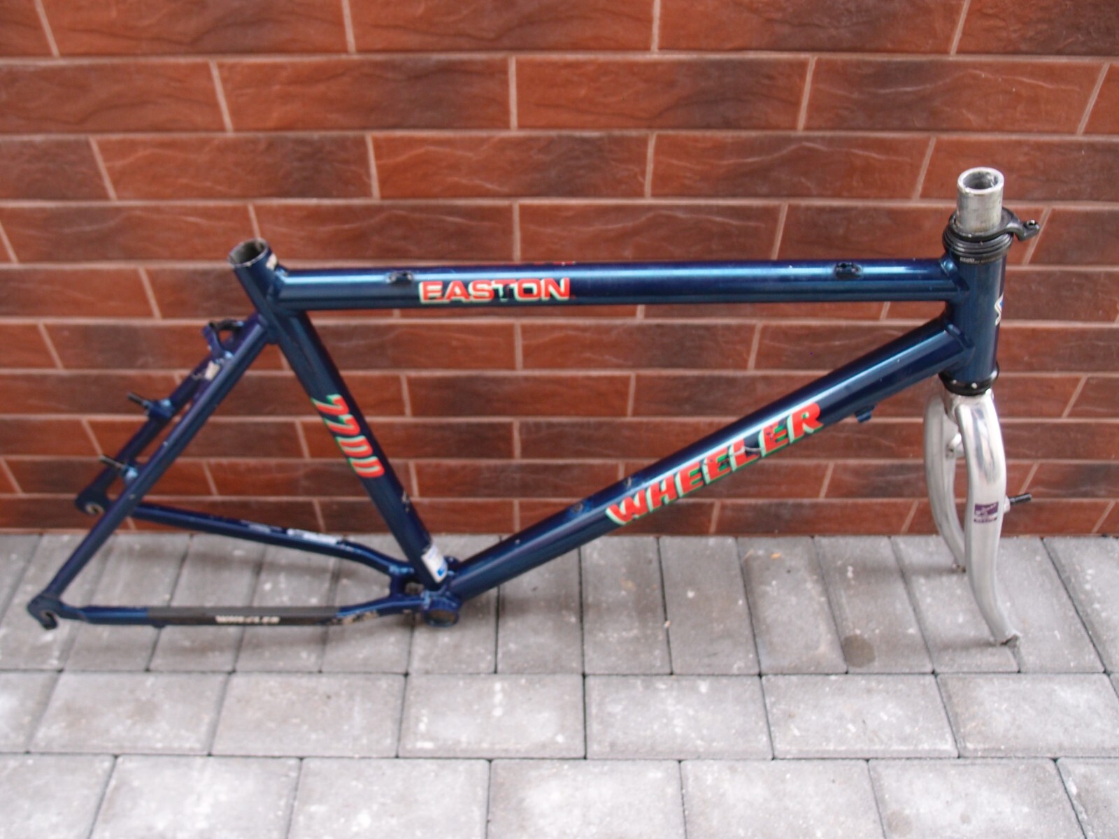 MTB frame set Wheeler 7700 Easton Vari lite Program 7000