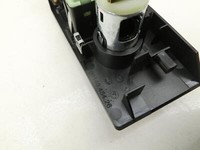 BMW F01 F04 7er AH7 08-12 Aux-IN Buchse Audiobuchse und 12V Steckdose BMW F01 F04 7er AH7 08-12 01.06.2011 gebraucht Vorschau 6