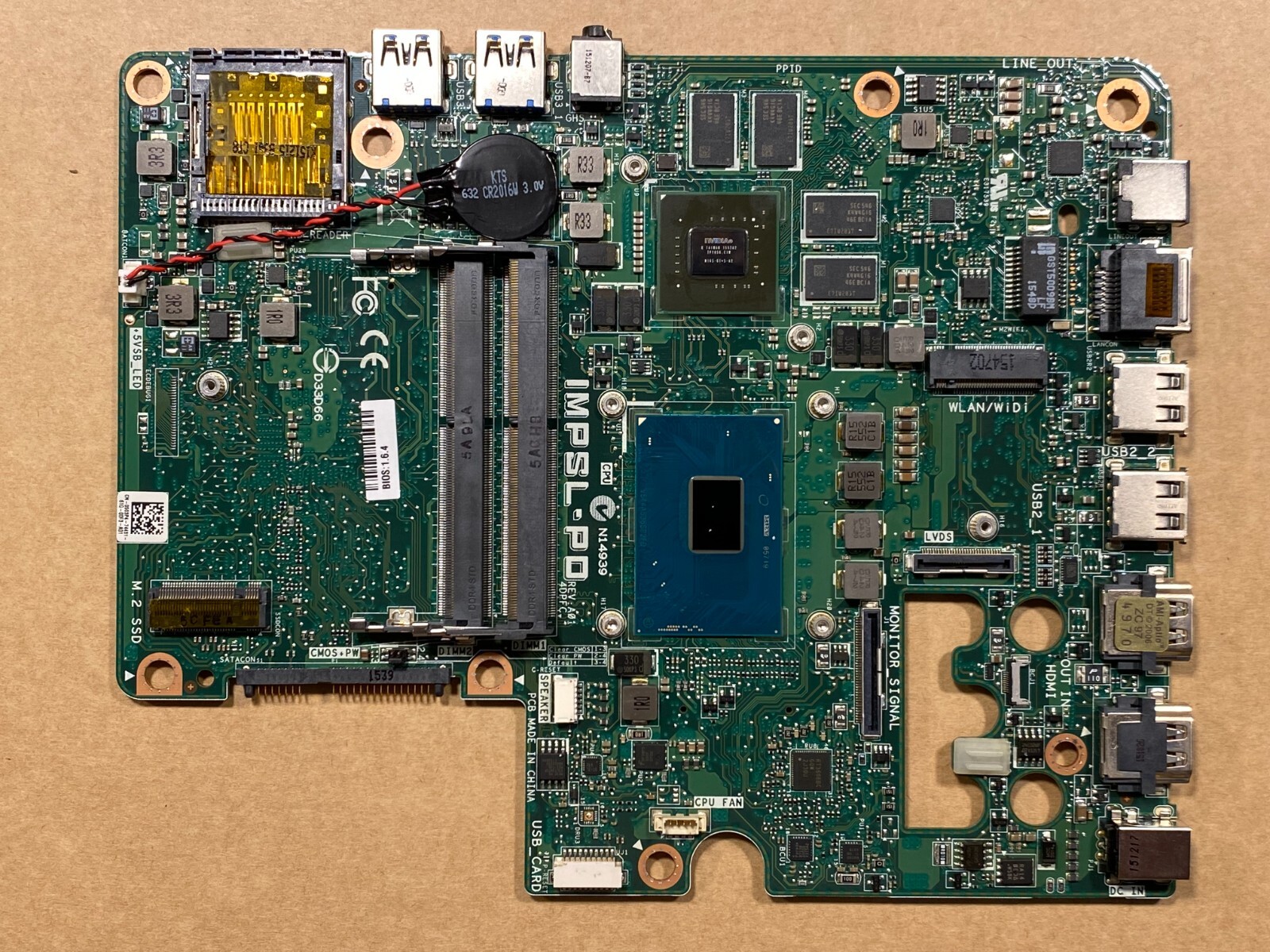 (未使用･未開封品)　DELL Vostro 3300/3400/3500/3700対応4GBメモリ/動作保証 p1m72rm 未使用・未開封品) DELL Vostro 3300/3400/3500/3700対応4GB