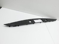 Mercedes W213 E200 16-20 Lim Blende Unterbau für Griffleiste Heckklappe Mercedes W213 E200 16-20 09.11.2018... Vorschau 2