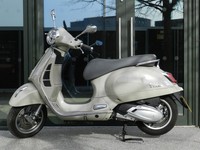 Piaggio Vespa GTS 310