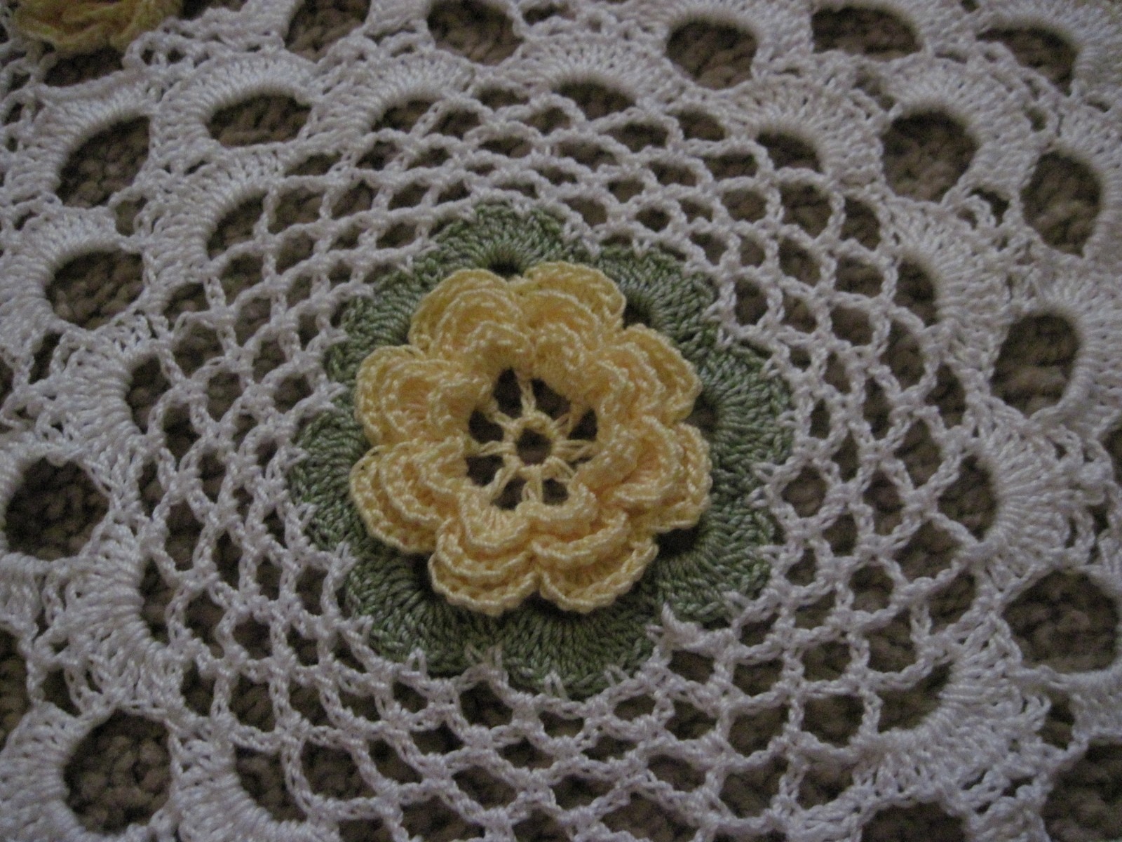 Pale Yellow Rose Bouquet Handmade doily.  Hand crocheted doily. #spring