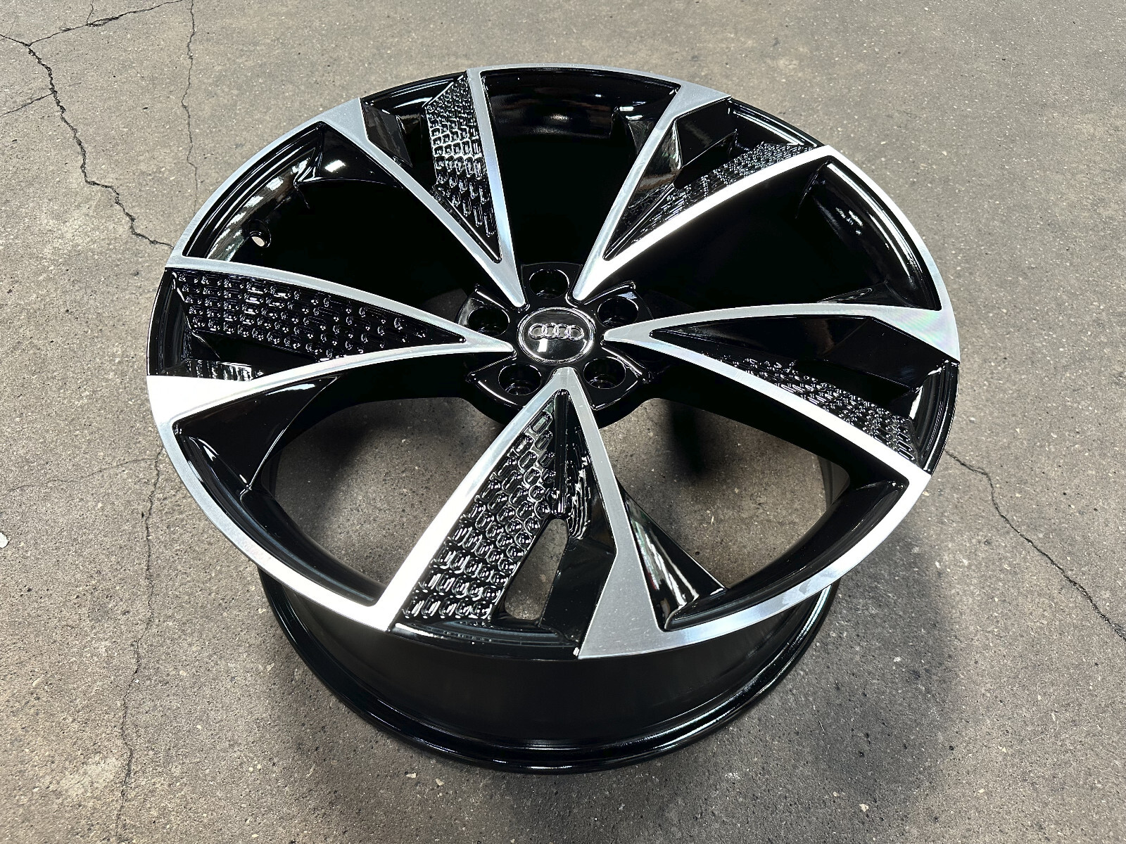 値下げ美品‼️アウディRS6 vossen ホイール 21インチ AUDI アウディ RS6 C7.5(4G) AVANT VOSSEN ヴォッセ FORGED EVO