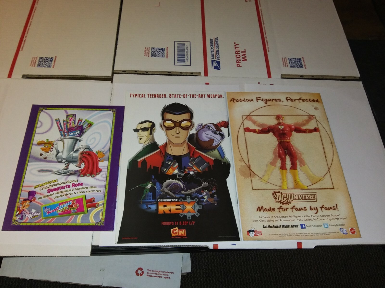 Comic Book lot of 3 Bongo Comics (free-for-all) simpsons (2008) (2010) (2011)