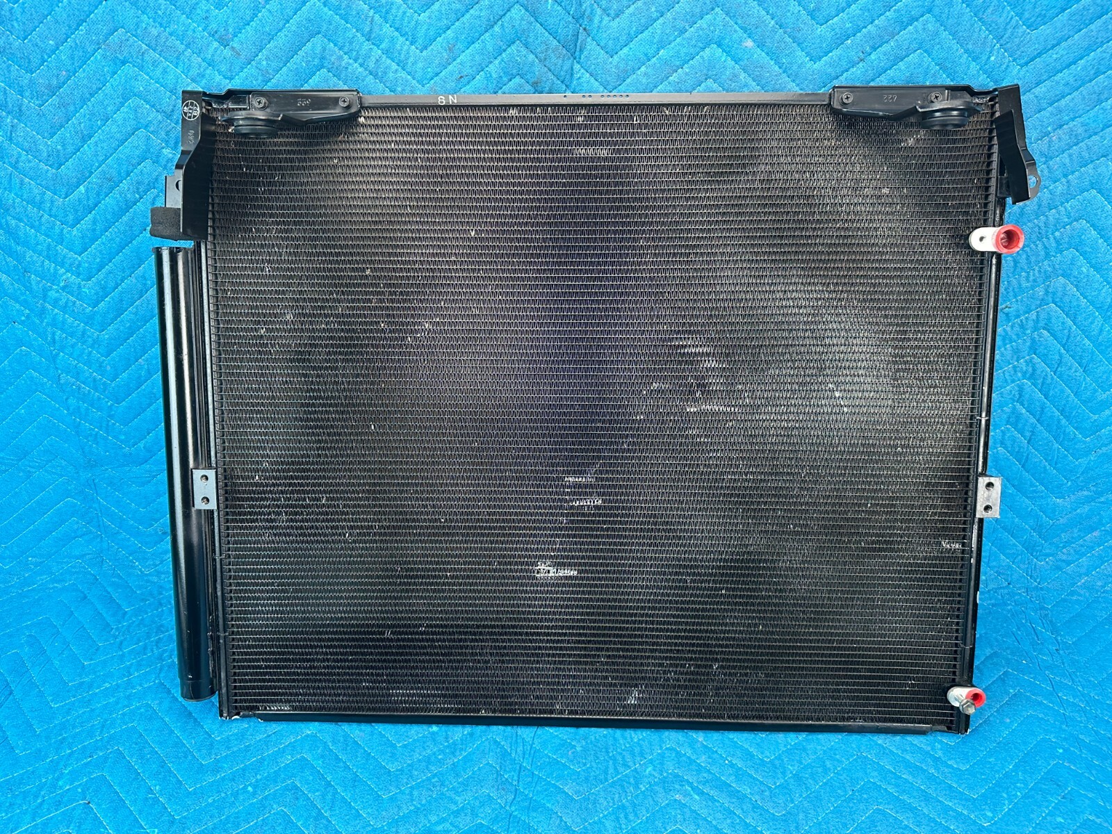 Lexus LX570 Toyota Land Cruiser A/C Condenser Radiator 88460