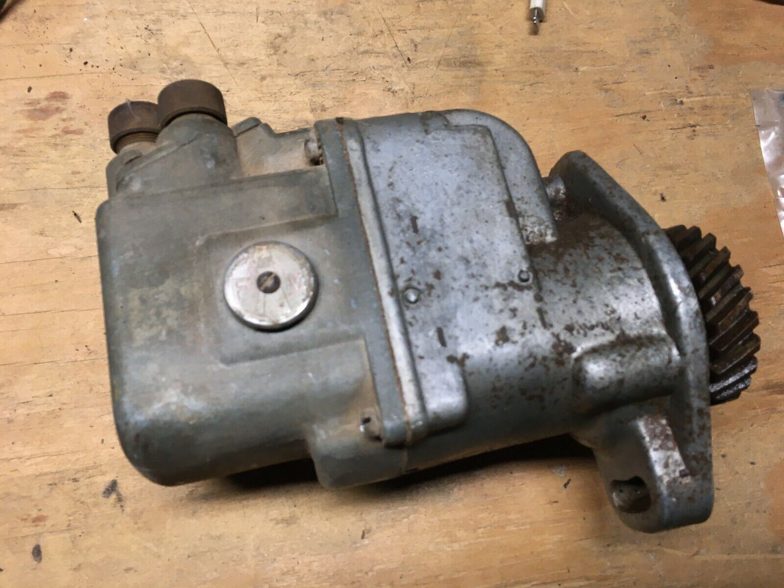 Waukesha Military Truck Engine Shielded Rebuilt Magneto Waukesha Military Truck Engine Shielded Rebuilt Magneto